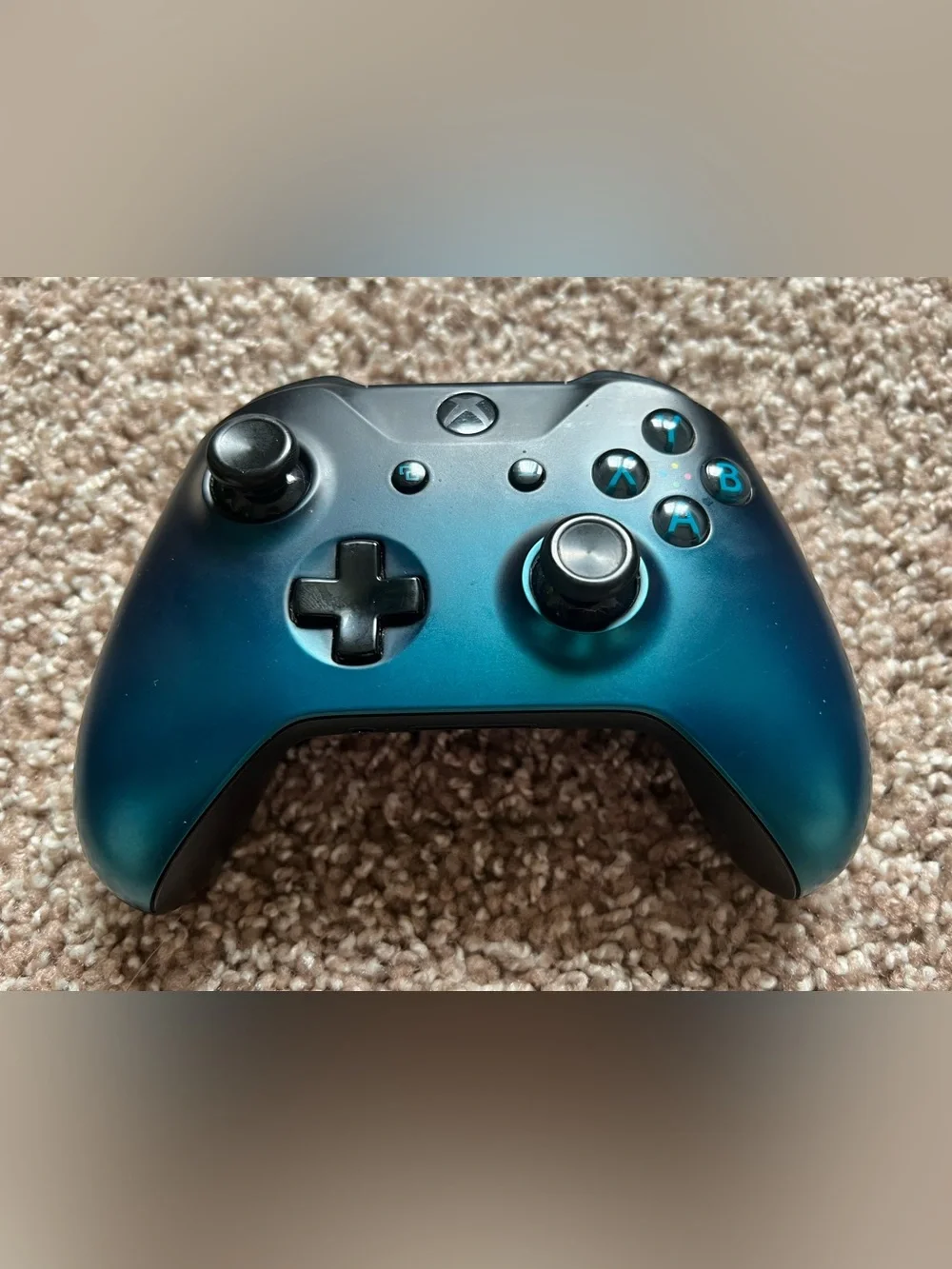 *FOR PARTS* *DAMAGED* Lot of 2 Xbox One Controllers Ocean Shadow Midnight Forces